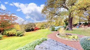 Photo 48- click for photo gallery